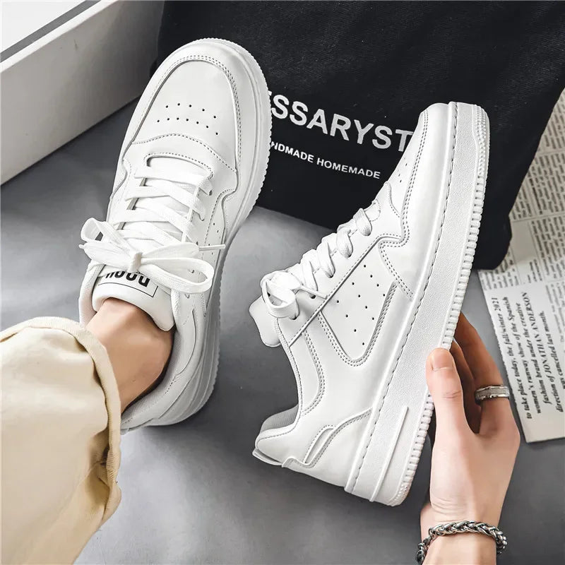 UrbanWalk Sneakers