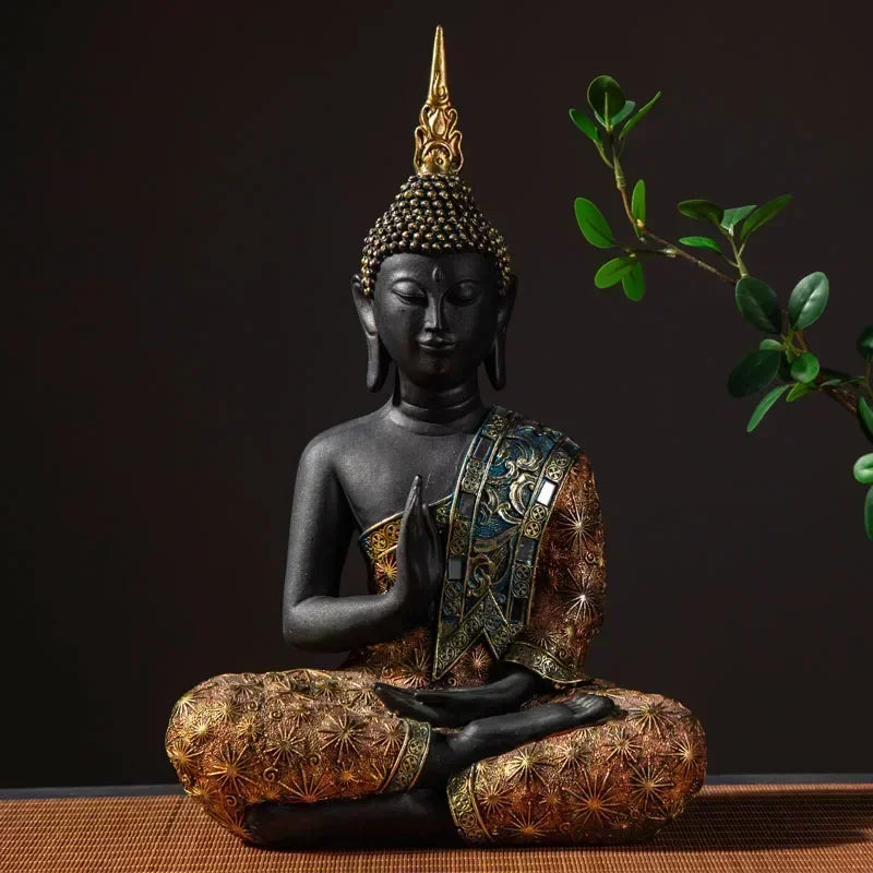 Large Thai Buddha Statue
