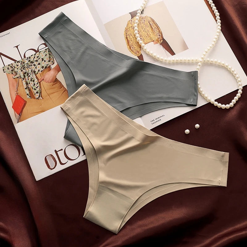 Seamless Ice Silk Ultra-Thin Panties Set