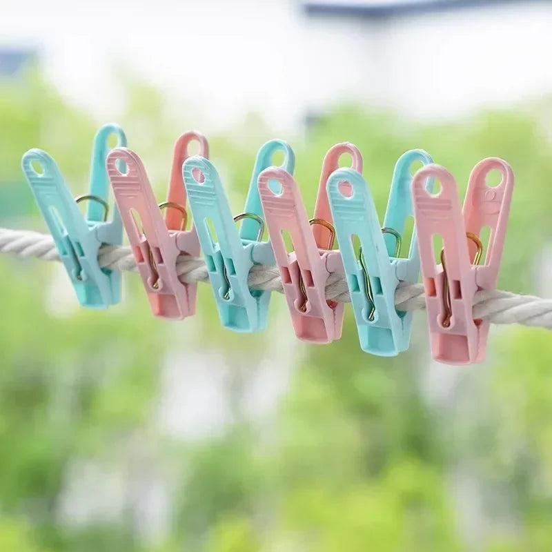 Plastic Clothes Pegs Set with Storage Basket